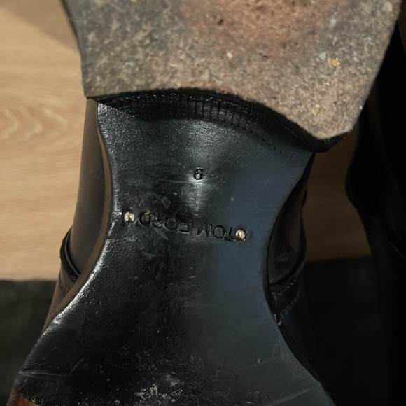 Size 9- Authentic Tom Ford Leather Boots with box and cover - Picture 7 of 10